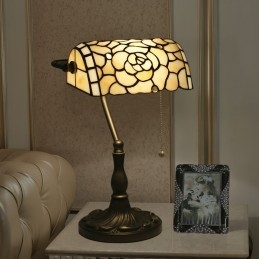 Lampa tal-mejda Tiffany...