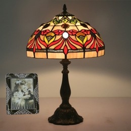 Lampa tal-mejda Tiffany...