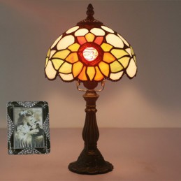 Lampa tal-mejda Tiffany...