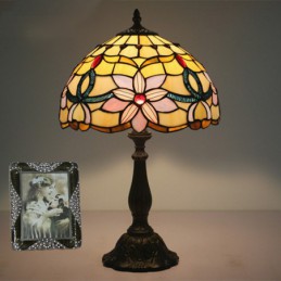Lampa tal-mejda Tiffany...