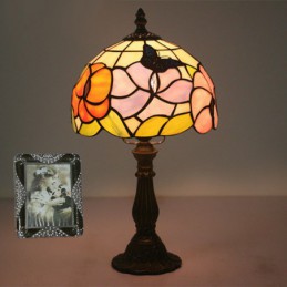 Lampa tal-mejda Tiffany...