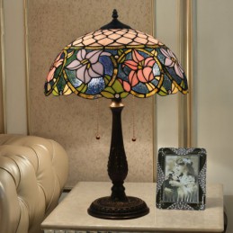 Lampa tal-mejda Tiffany...