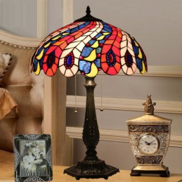 Lampa tal-mejda Tiffany...