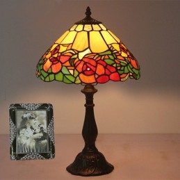Lampa tal-mejda Tiffany...