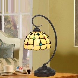 Lampa tal-mejda Tiffany...