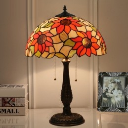 Lampa tal-mejda Tiffany...