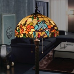 Lampa tal-Art Tiffany...