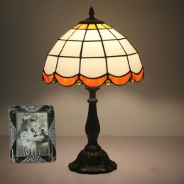 Lampa tal-mejda Tiffany...