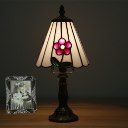 Lampa tal-mejda Tiffany...