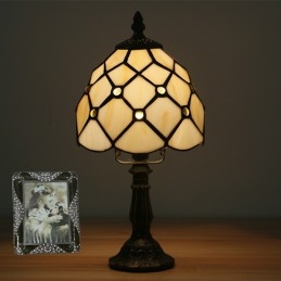 Lampa tal-mejda Tiffany...